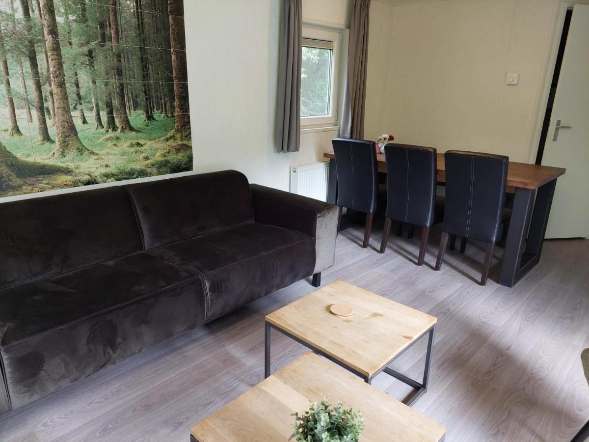 Vakantiecentrum De Ullingse Bergen Sint Anthonis Ngoại thất bức ảnh